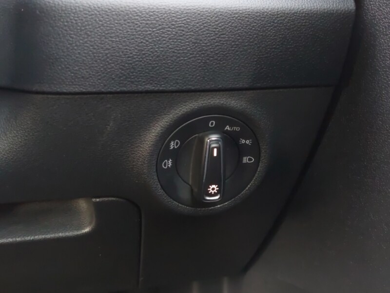 Used Skoda Karoq 2021 for sale - 76800016: Photo 17