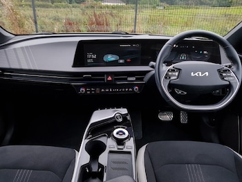 Used Kia EV6 2022 for sale - 76053544: Photo 2