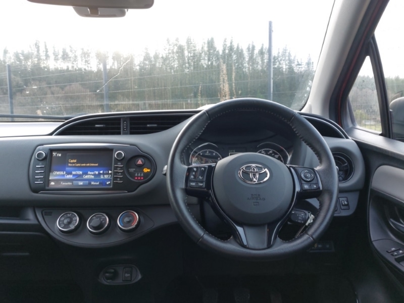 Used Toyota Yaris 2020 for sale - 76983286: Photo 2