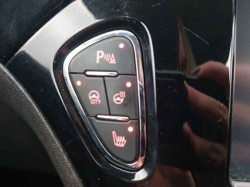 Used Vauxhall Corsa 2016 for sale - 77419251: Photo 15