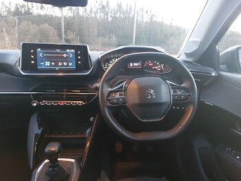 Used Peugeot 208 2021 for sale - 77252141: Photo