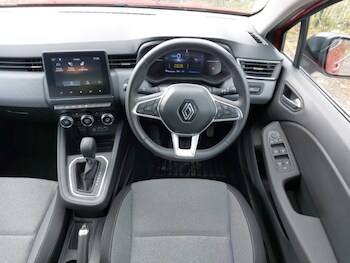 Used Renault Clio 2024 for sale - 78326858: Photo