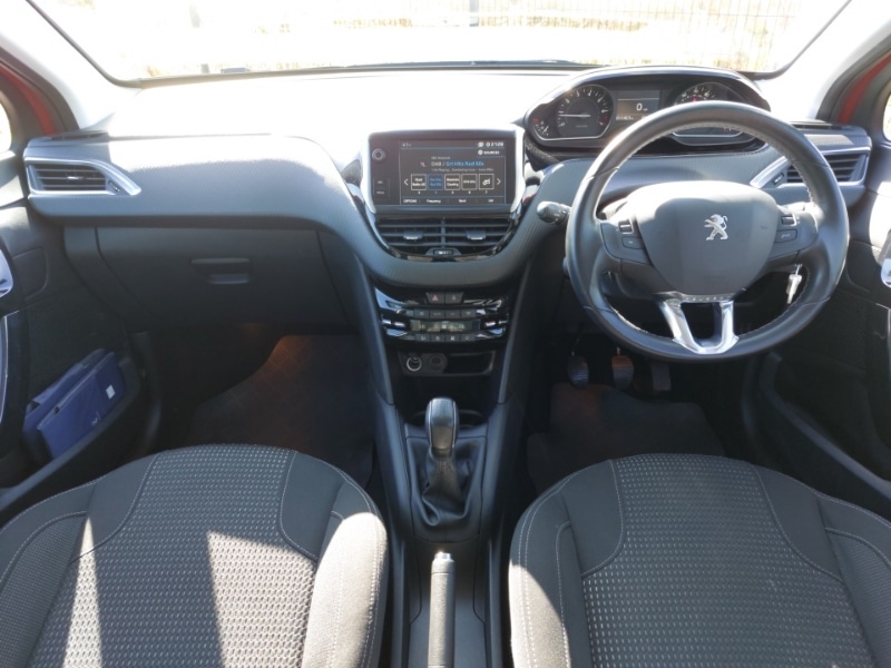 Used Peugeot 208 2019 for sale - 78113000: Photo 2