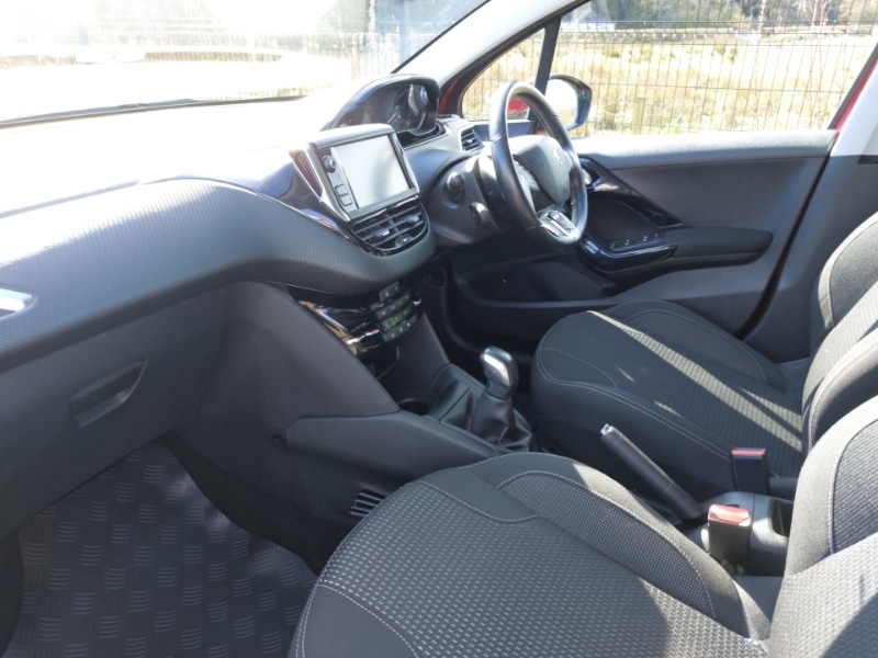Used Peugeot 208 2019 for sale - 78113000: Photo 5