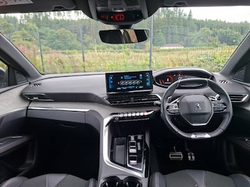Used Peugeot 5008 2023 for sale - 79517288: Photo