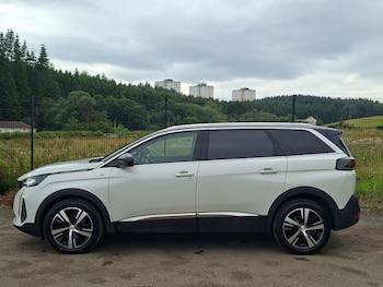 Used Peugeot 5008 2023 for sale - 79517288: Photo