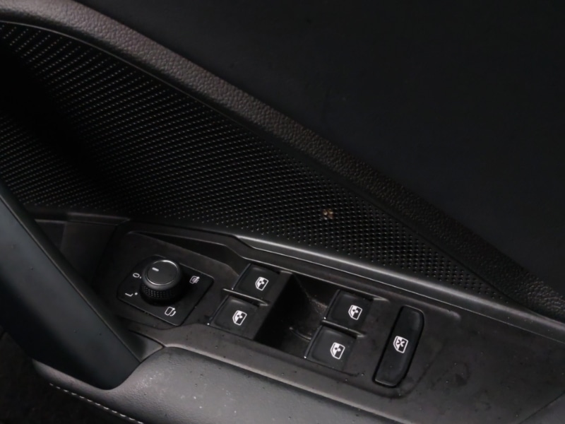 Used Volkswagen Tiguan 2024 for sale - 76763801: Photo 19