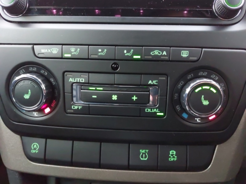 Used Skoda Yeti 2016 for sale - 76987277: Photo 16