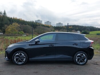 Used MG MG4 2023 for sale - 76502352: Photo