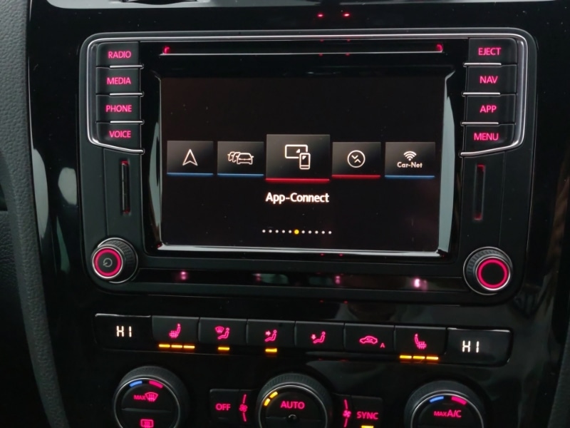 Used Volkswagen Scirocco 2018 for sale - 77062651: Photo 19