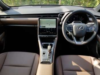 Used Lexus LBX 2024 for sale - 74873997: Photo