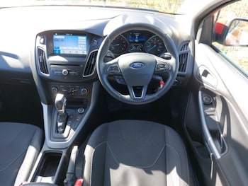 Used Ford Focus 2018 for sale - 78253341: Photo