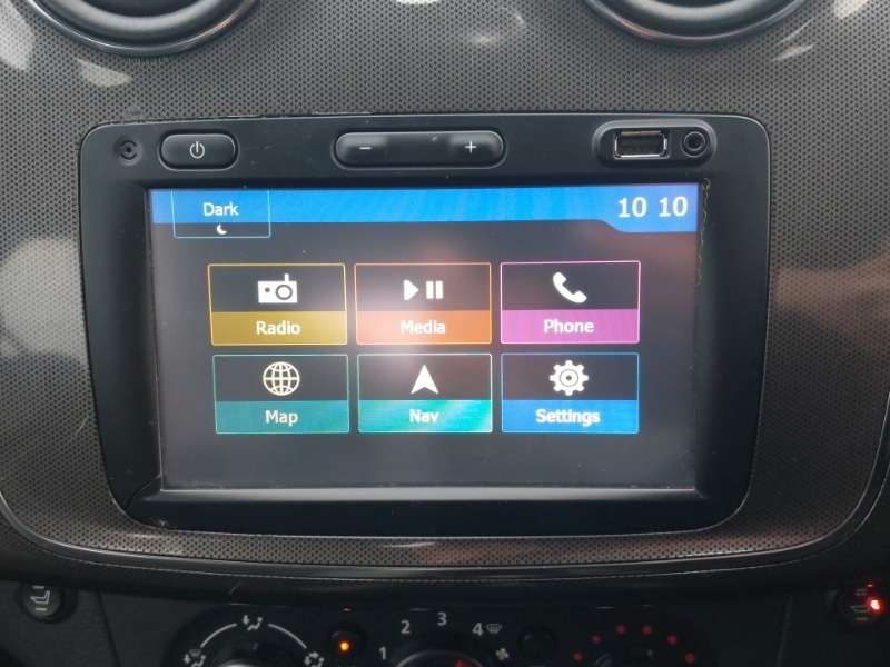 Used Dacia Sandero Stepway 2019 for sale - 77150086: Photo 16