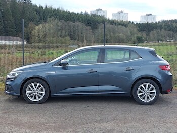 Used Renault Megane 2017 for sale - 78253336: Photo