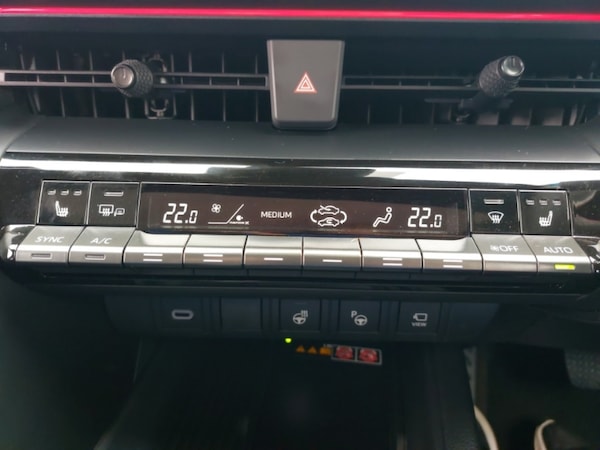 Used Toyota C-HR 2024 for sale - 76282038: Photo 18
