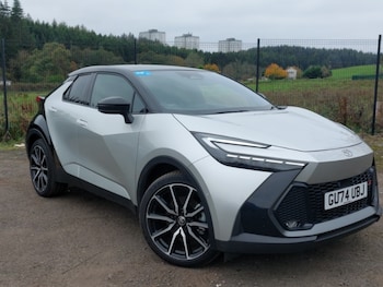 Used Toyota C-HR 2024 for sale - 76282038: Photo