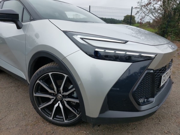 Used Toyota C-HR 2024 for sale - 76282038: Photo 9