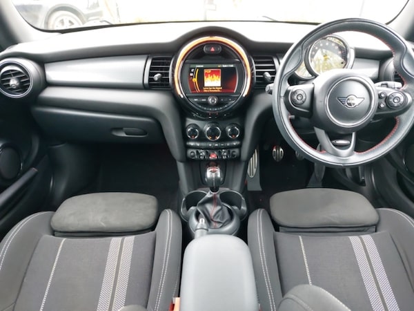 Used MINI Hatch 2019 for sale - 76282297: Photo 2
