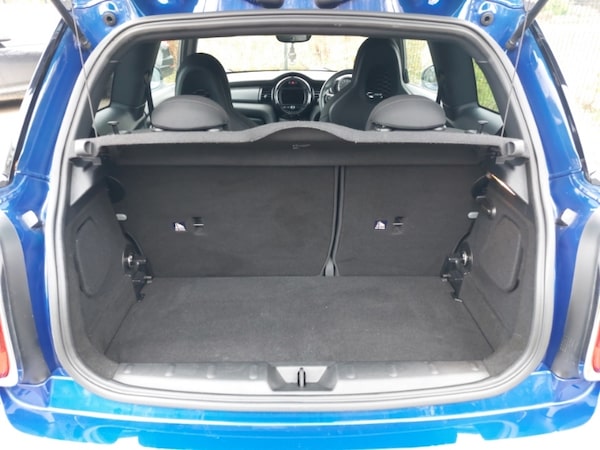Used MINI Hatch 2019 for sale - 76282297: Photo 8