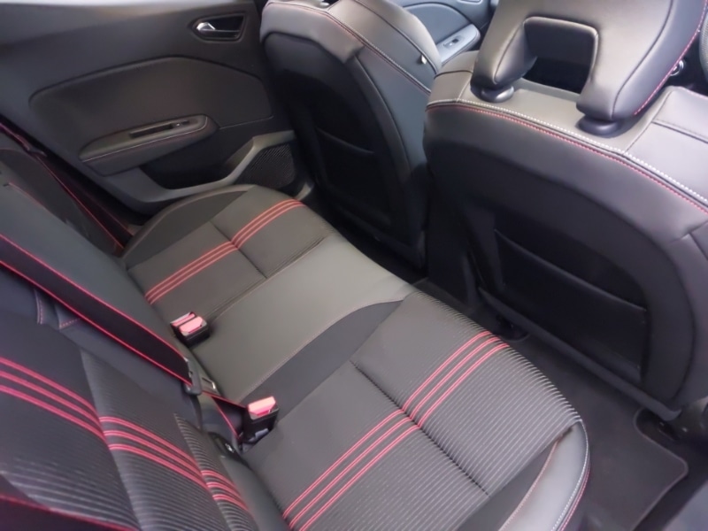 Used Renault Clio 2023 for sale - 77343316: Photo 12