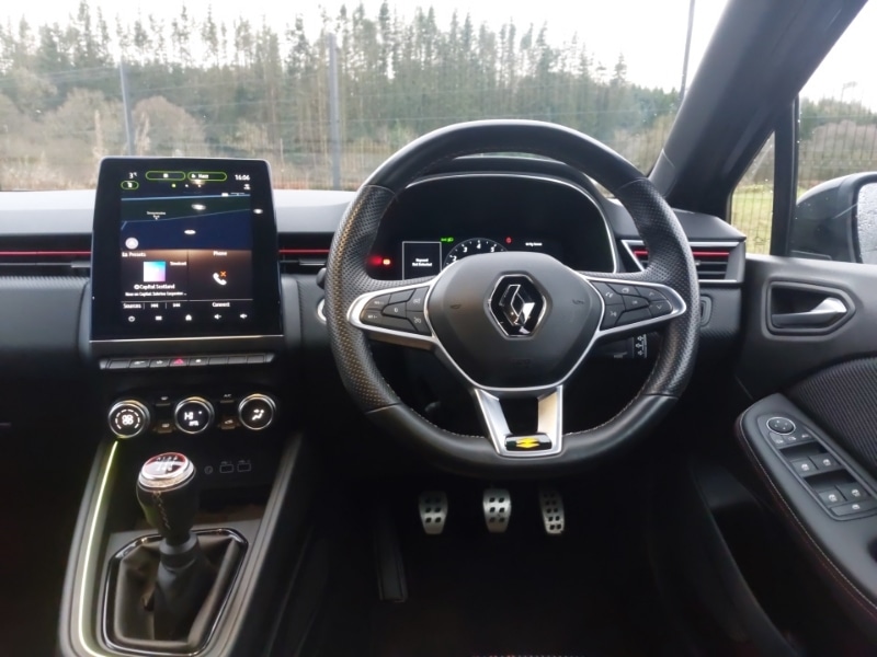 Used Renault Clio 2023 for sale - 77343316: Photo 2