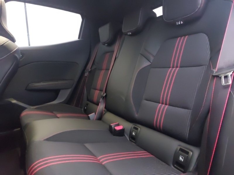 Used Renault Clio 2023 for sale - 77343316: Photo 6