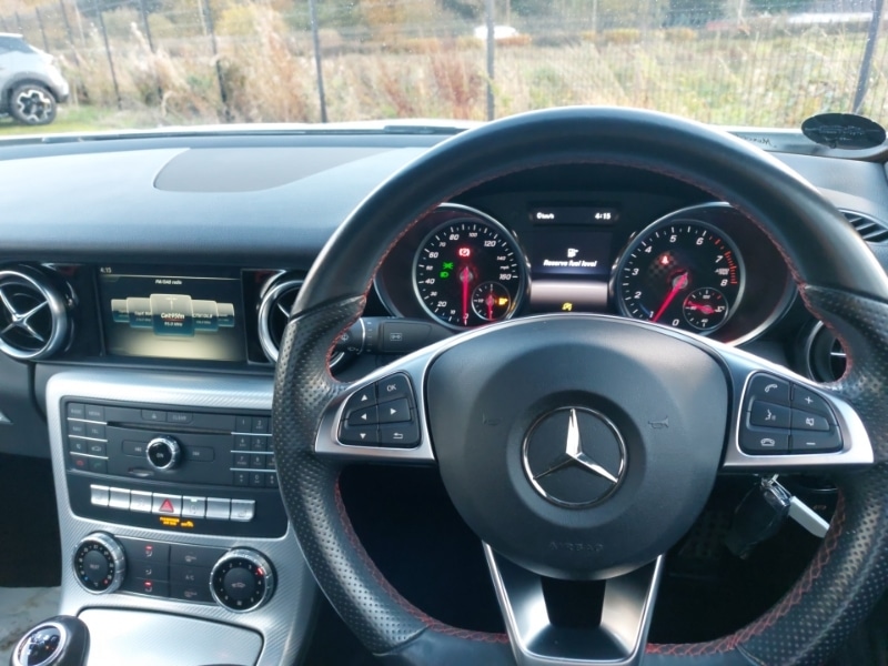 Used Mercedes-Benz SLC 2017 for sale - 76397460: Photo 2