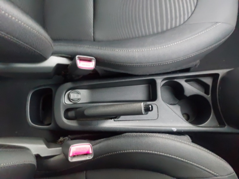 Used Hyundai i10 2017 for sale - 76397458: Photo 18