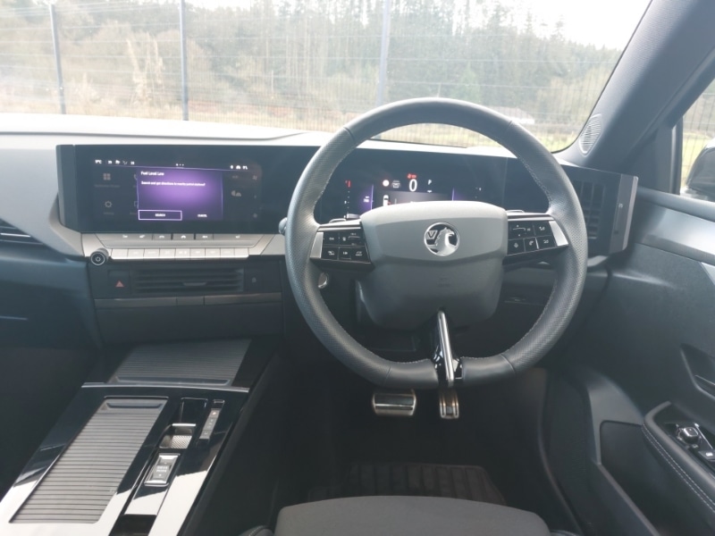 Used Vauxhall Astra 2024 for sale - 77664228: Photo 2