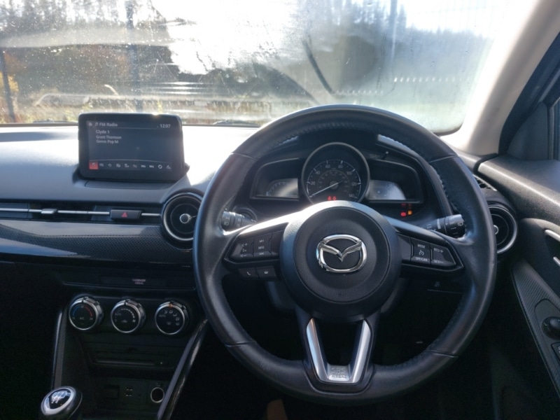 Used Mazda Mazda2 2018 for sale - 76365572: Photo 2