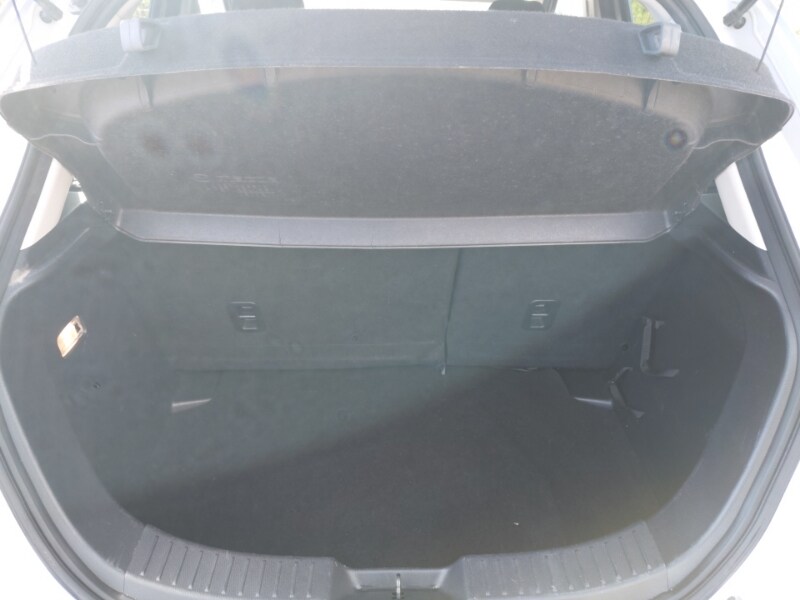 Used Mazda Mazda2 2018 for sale - 76365572: Photo 8