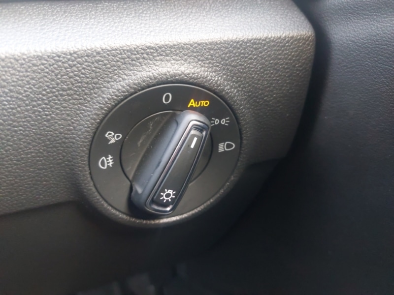 Used Volkswagen T-Roc 2023 for sale - 77357880: Photo 15