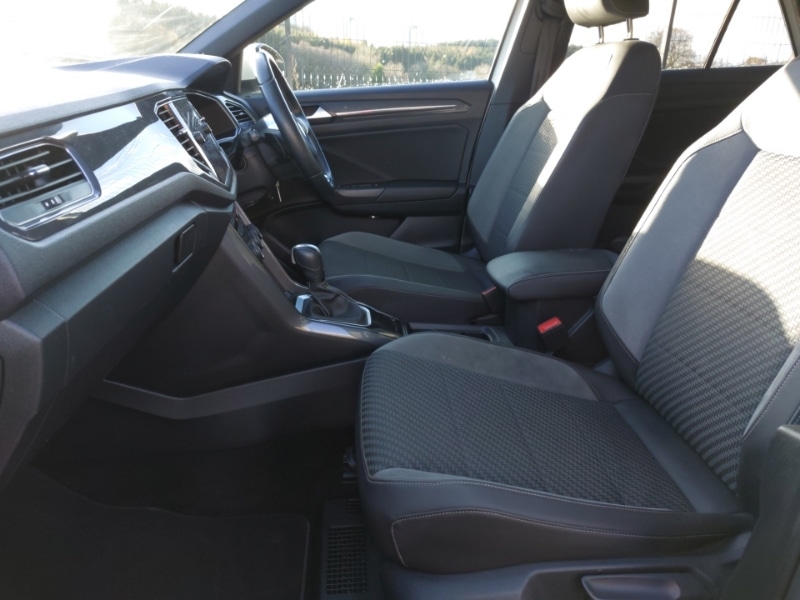 Used Volkswagen T-Roc 2021 for sale - 76630596: Photo 5