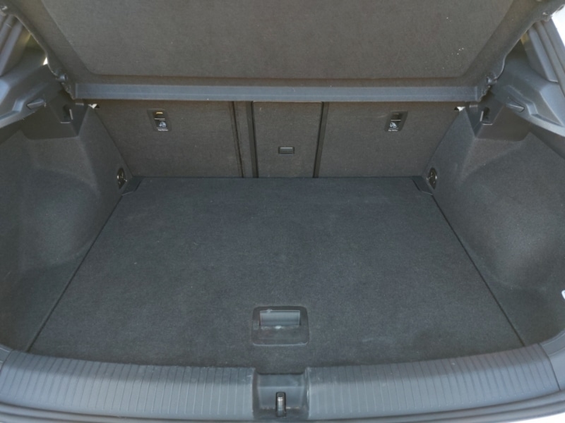 Used Volkswagen T-Roc 2021 for sale - 76630596: Photo 8