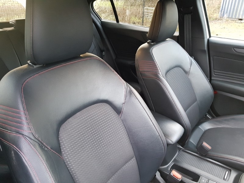 Used Ford Focus 2019 for sale - 76726218: Photo 13