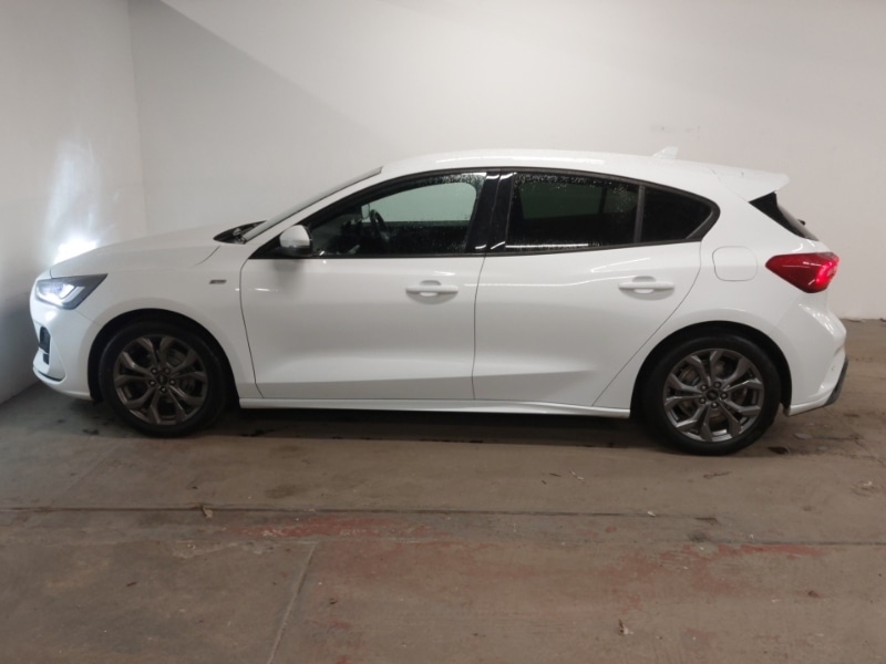Used Ford Focus 2022 for sale - 78129151: Photo 4