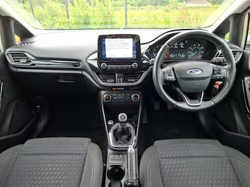Used Ford Fiesta 2018 for sale - 79231657: Photo