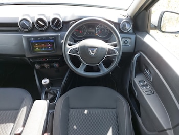 Used Dacia Duster 2020 for sale - 78300840: Photo