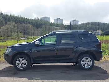 Used Dacia Duster 2020 for sale - 78300840: Photo