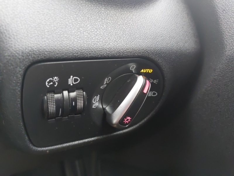 Used Audi A1 2018 for sale - 77644500: Photo 14