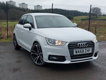 Used Audi A1 2018 for sale - 77644500: Photo