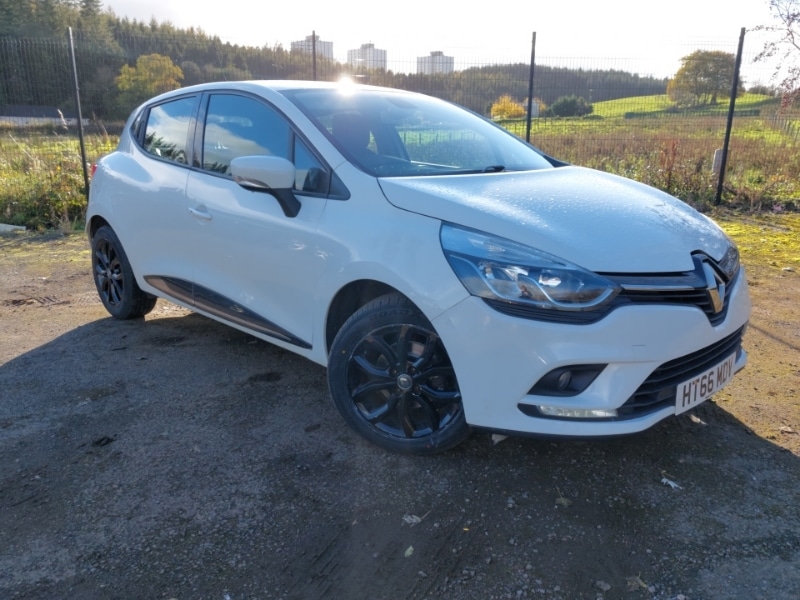 Used Renault Clio 2017 for sale - 76533411: Photo 1