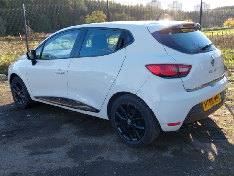 Used Renault Clio 2017 for sale - 76533411: Photo 3