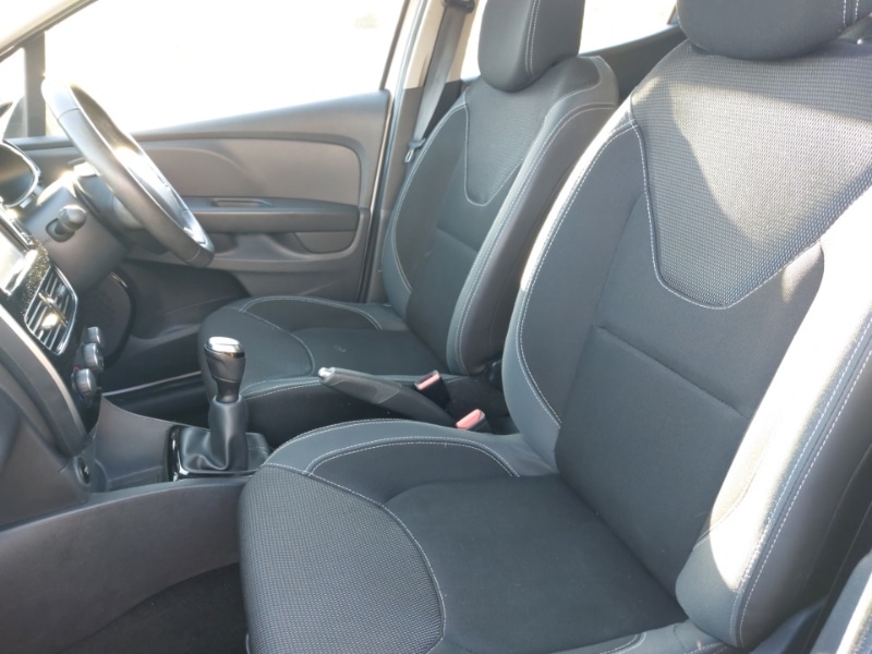 Used Renault Clio 2017 for sale - 76533411: Photo 5