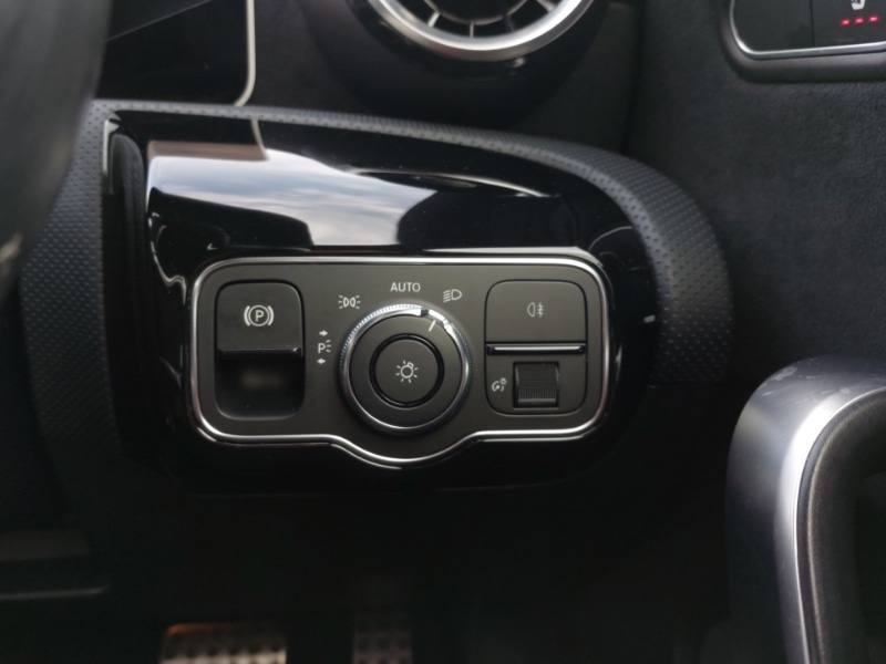 Used Mercedes-Benz A-Class 2019 for sale - 76471589: Photo 16