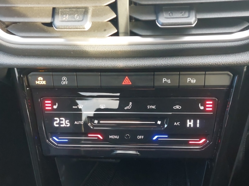 Used Volkswagen T-Roc 2023 for sale - 76484164: Photo 13