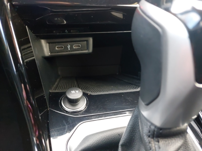 Used Volkswagen T-Roc 2023 for sale - 76484164: Photo 14