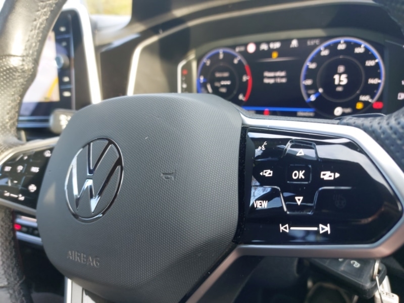 Used Volkswagen T-Roc 2023 for sale - 76484164: Photo 16