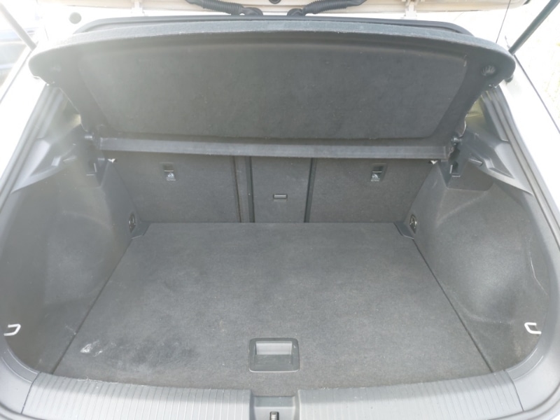 Used Volkswagen T-Roc 2023 for sale - 76484164: Photo 8