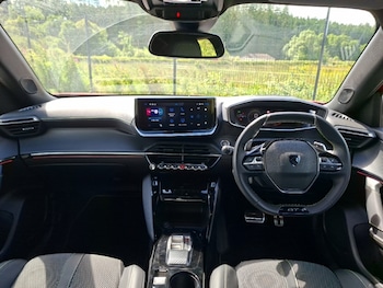 Used Peugeot 2008 2025 for sale - 79087012: Photo